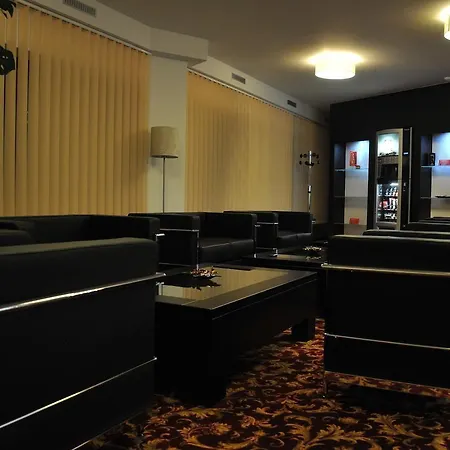 Espana Hotel Naselje Starosjedilaca