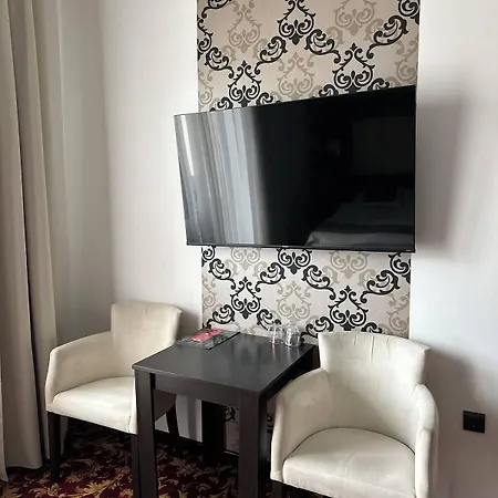 Espana Hotel 4*