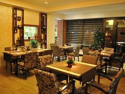 Espana Hotel 4*